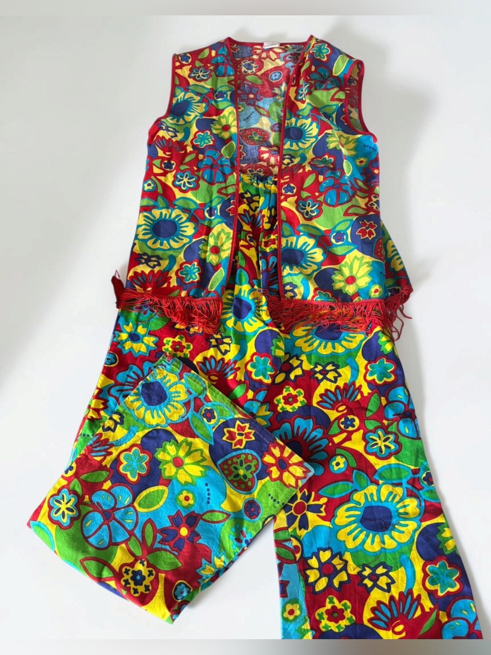 70s vintage Hippie Halloween Costume 2 Piece Floral Bell Bottom Pants Fringe Ves